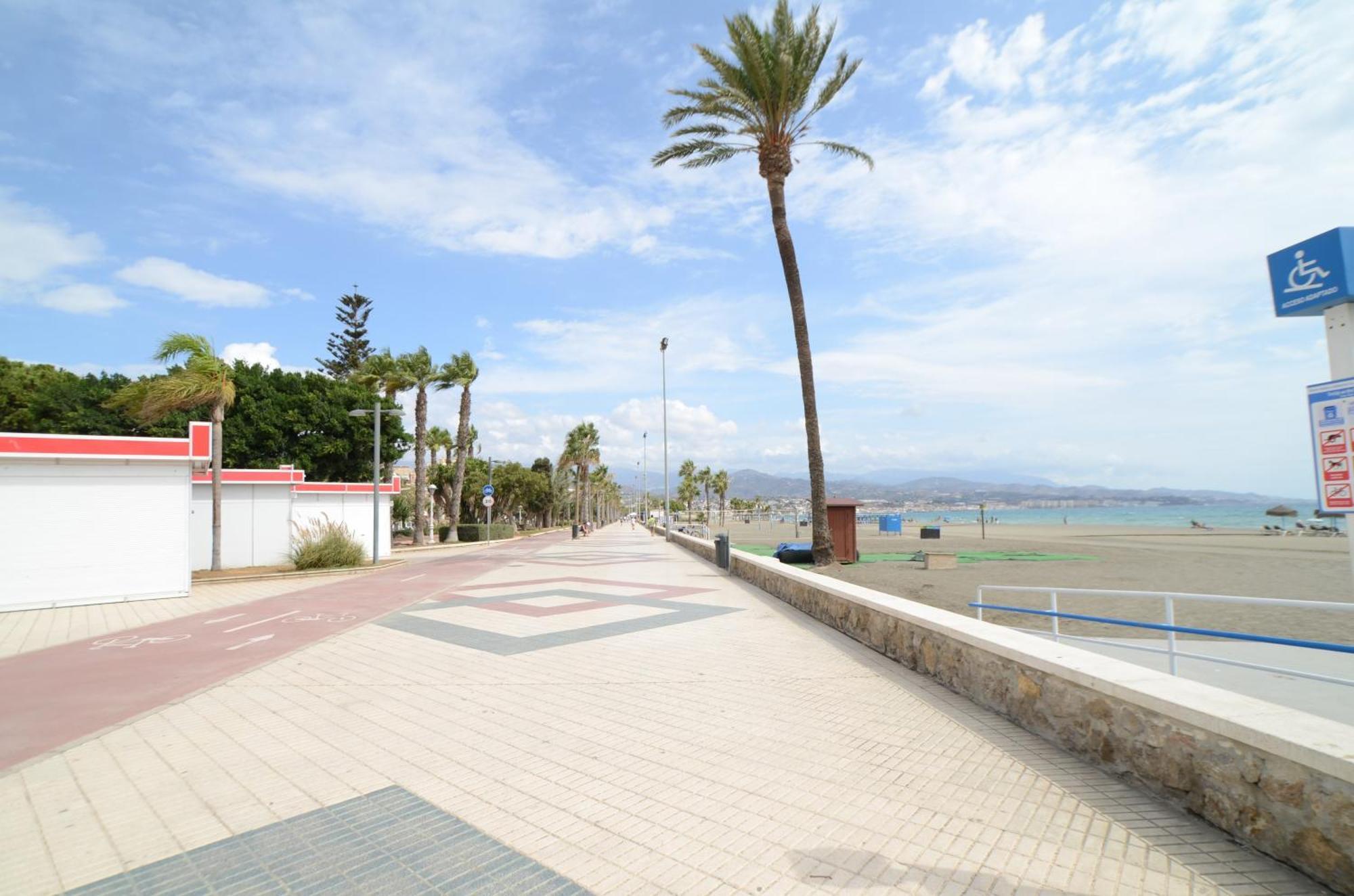 托雷德尔马尔A&C Vistas Al Mar Luxury公寓 外观 照片